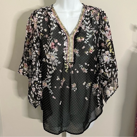 Valerie Stevens Polka Dot Floral Printed Bell Sleeve Blouse - Picture 2 of 11